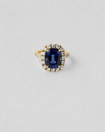 Cushion Cut Sapphire Ring — Yellow gold