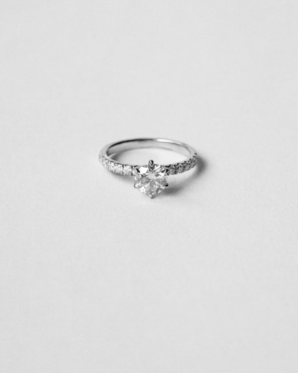 Round Cut Pavé Engagement Ring