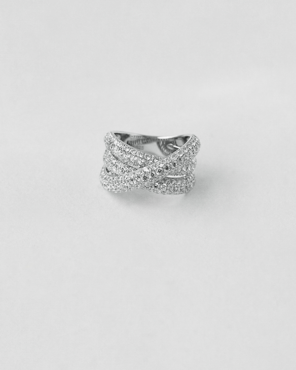 Cross Over Pavé Diamond Ring