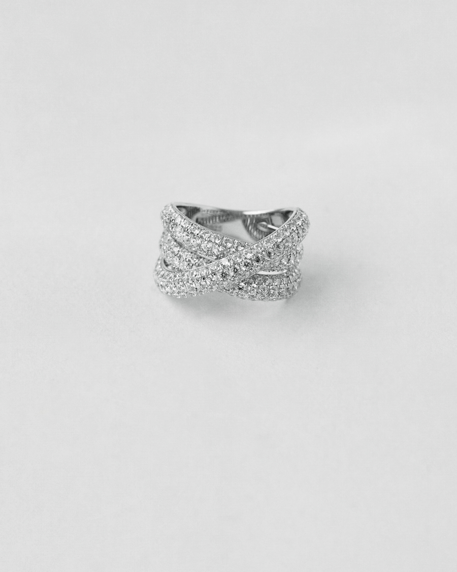 Cross Over Pavé Diamond Ring