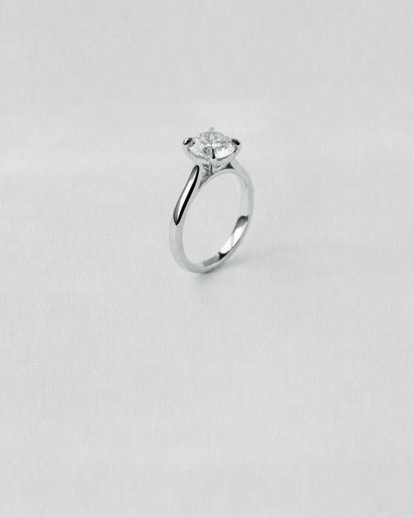 Brilliant Cut Tapered Engagement Ring