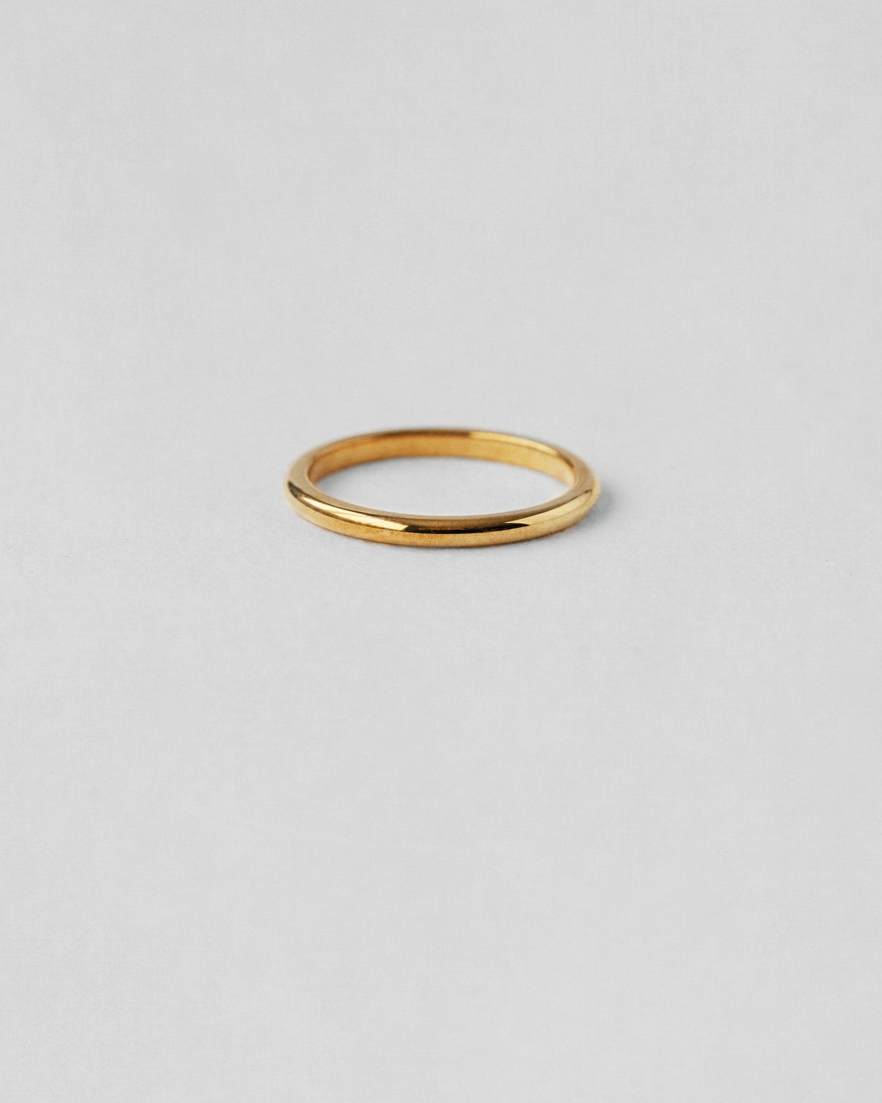 Round Gold Wedding Band