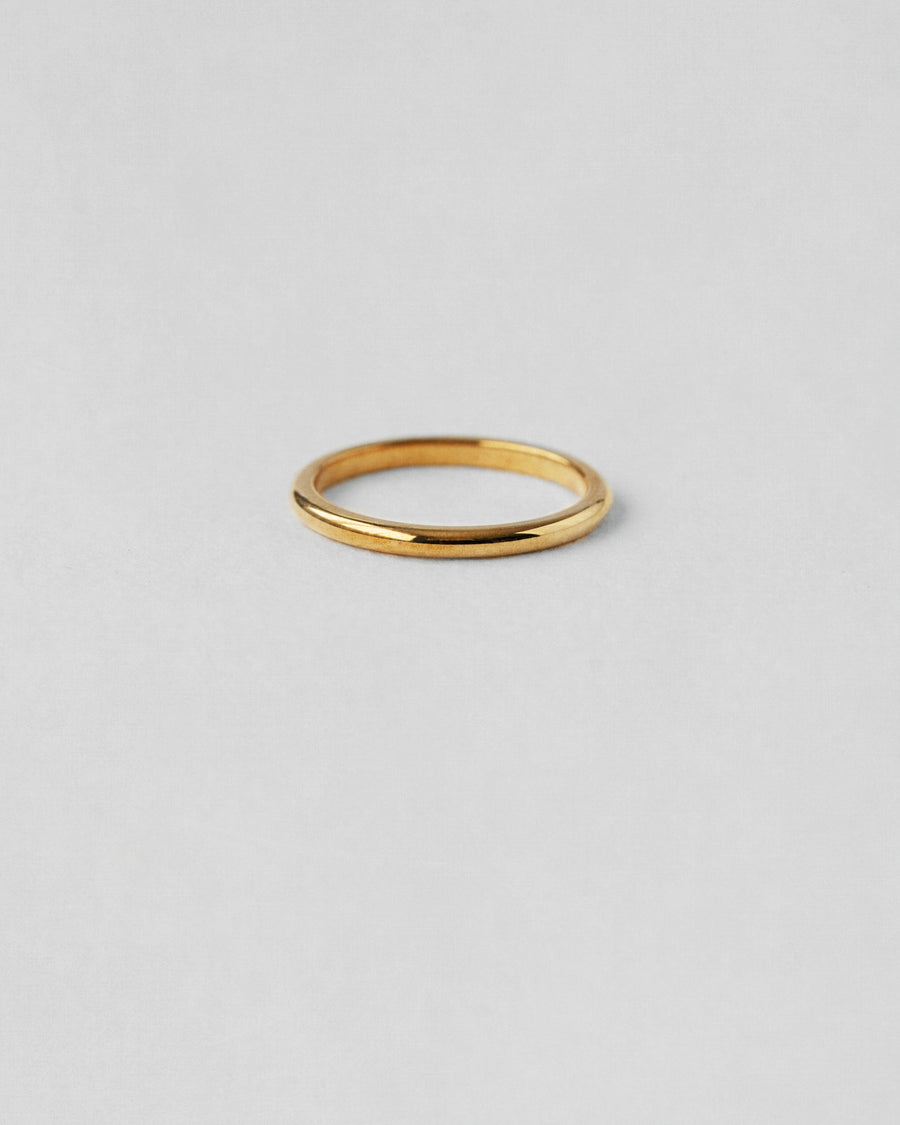 Round Gold Wedding Band